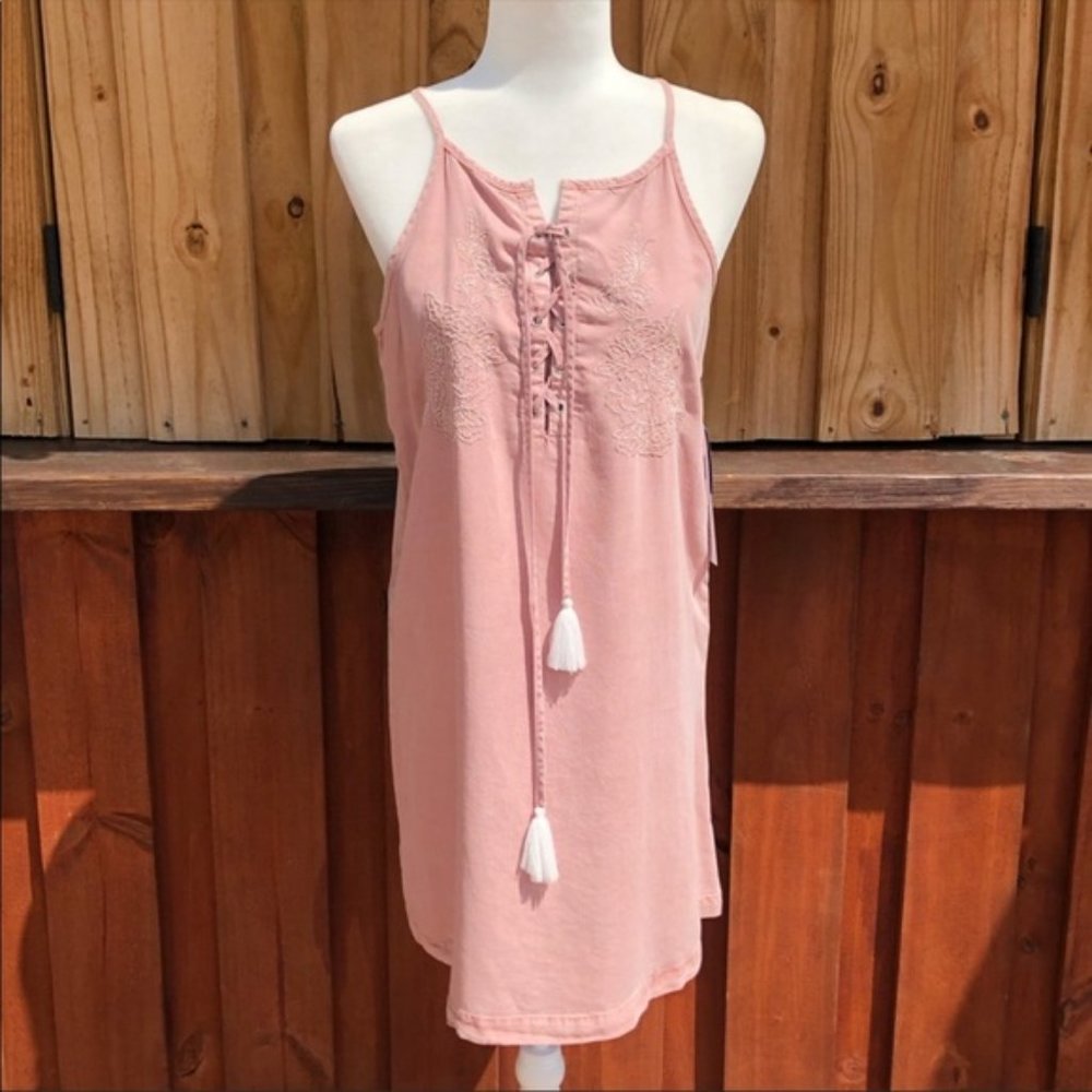 Celebrity Pink Lace Up Spring Dress
